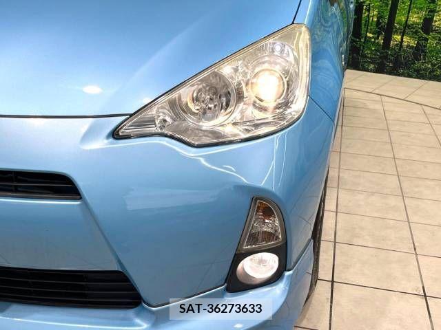 Toyota AQUA 2012-08 347249-11