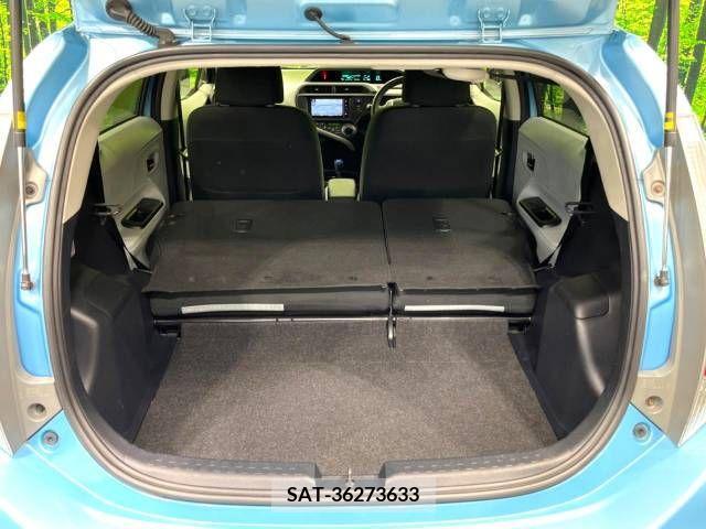 Toyota AQUA 2012-08 347249-9