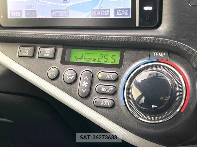 Toyota AQUA 2012-08 347249-5