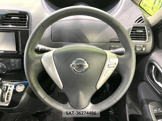 Nissan SERENA 2014-04 367807-11