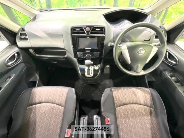 Nissan SERENA 2014-04 367807-1