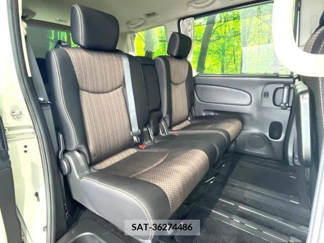 Nissan SERENA 2014-04 367807-8