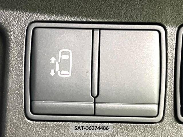 Nissan SERENA 2014-04 367807-6