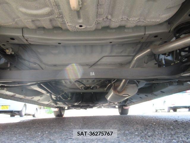 Honda N BOX 2015-10 333841-9