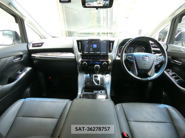 Toyota VELLFIRE 2018-11 369753-2