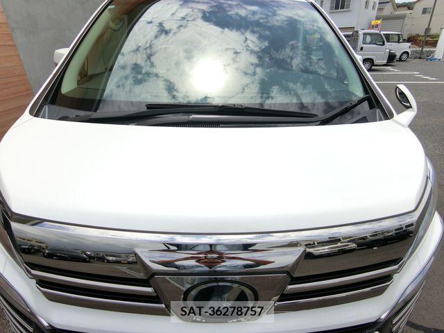 Toyota VELLFIRE 2018-11 369753-7