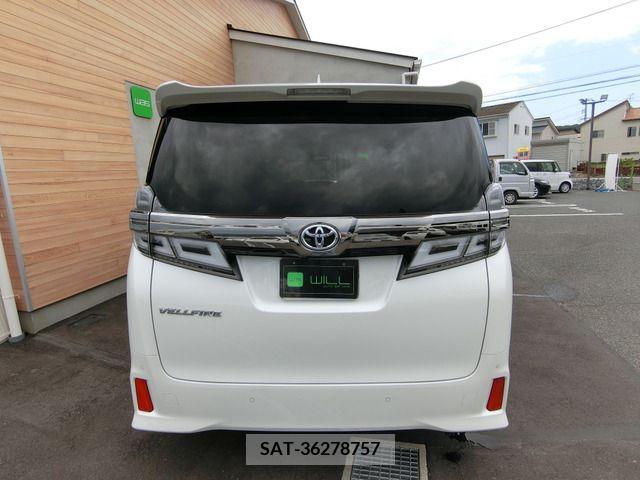 Toyota VELLFIRE 2018-11 369753-1