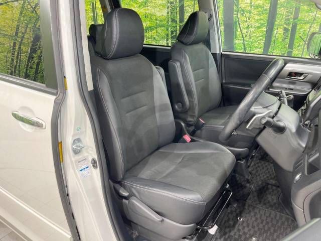 Toyota VOXY 2013-10 188756-8