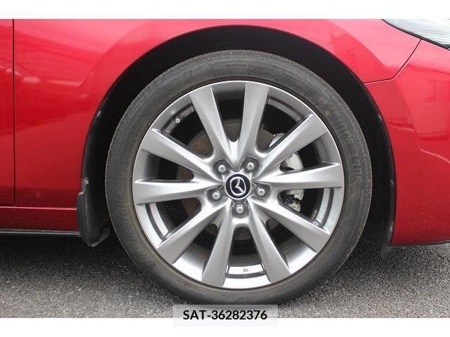 Mazda MAZDA3 2019-07 301047-11