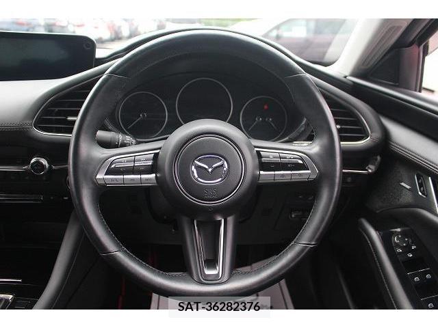 Mazda MAZDA3 2019-07 301047-16