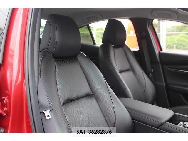 Mazda MAZDA3 2019-07 301047-12