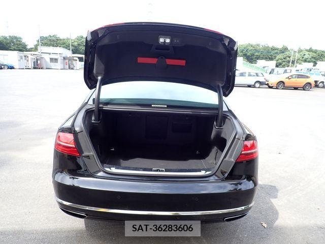 Audi A8 2016-06 317805-22