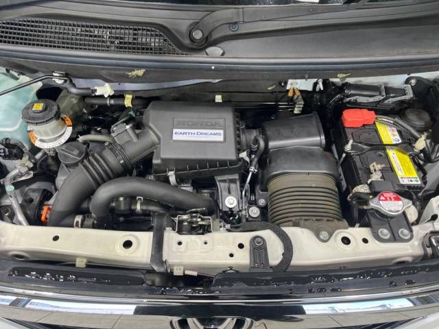 Honda N BOX CUSTOM 2018-03 196147-18