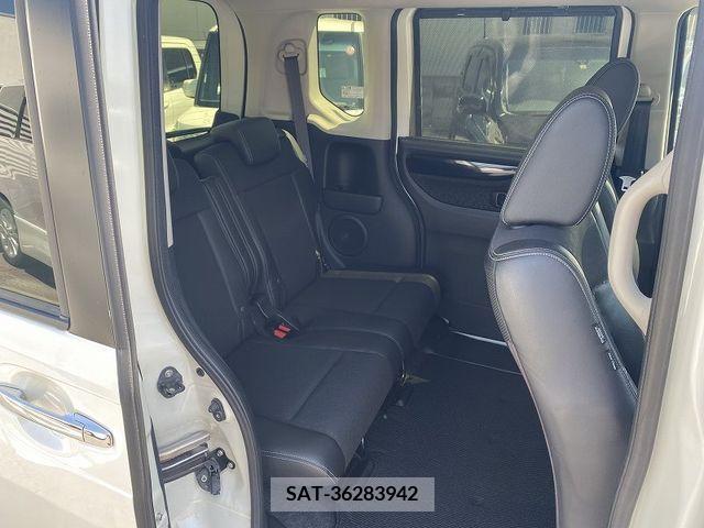 Honda N BOX CUSTOM 2016-03 242109-13