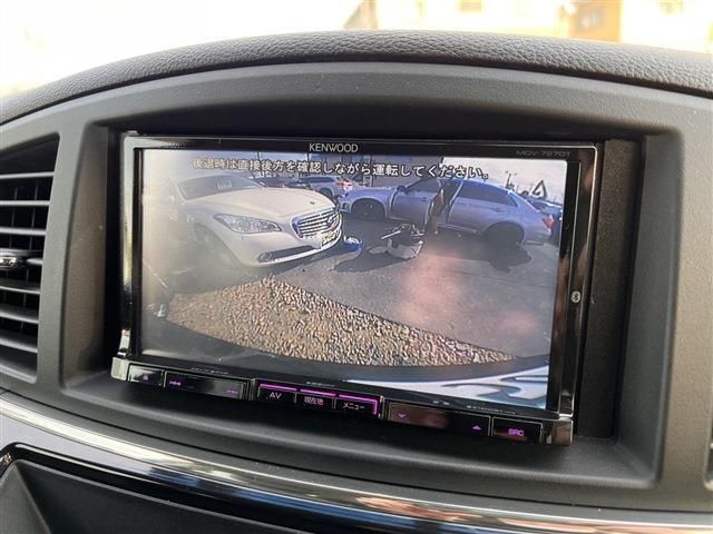 Nissan ELGRAND 2012-03 652-14