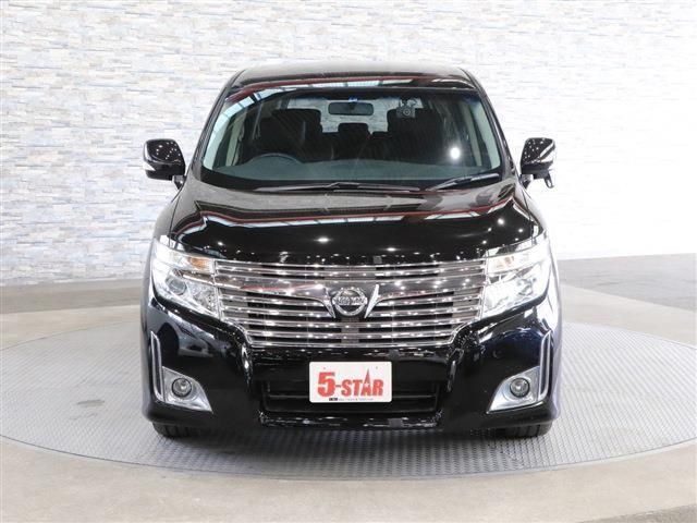 Nissan ELGRAND 2012-03 652-4