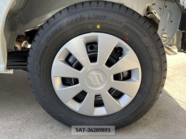 Suzuki EVERY 2024-02 214127-3