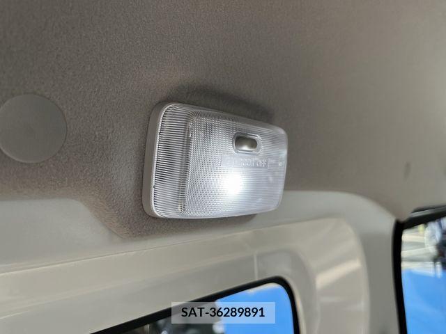 Suzuki EVERY 2024-02 214127-5