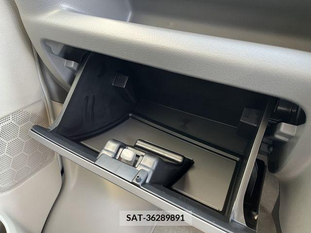 Suzuki EVERY 2024-02 214127-18
