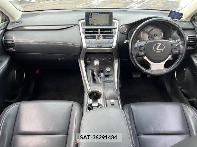 Lexus NX 2015-03 216428-1