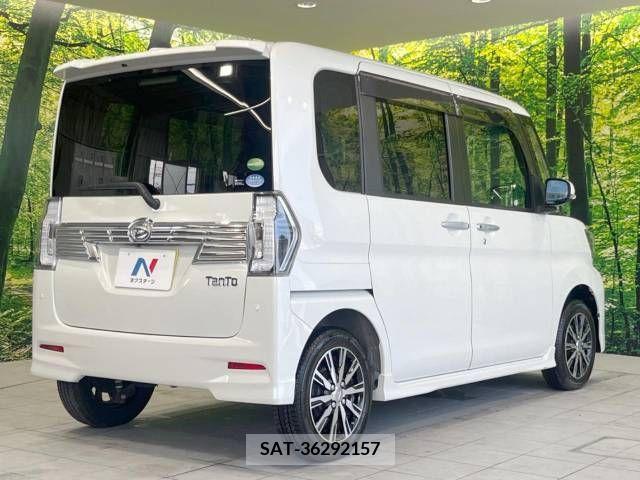 Daihatsu TANTO CUSTOM 2018-12 335078-17