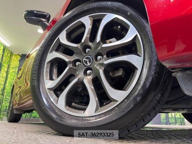 Mazda DEMIO 2014-12 267649-12