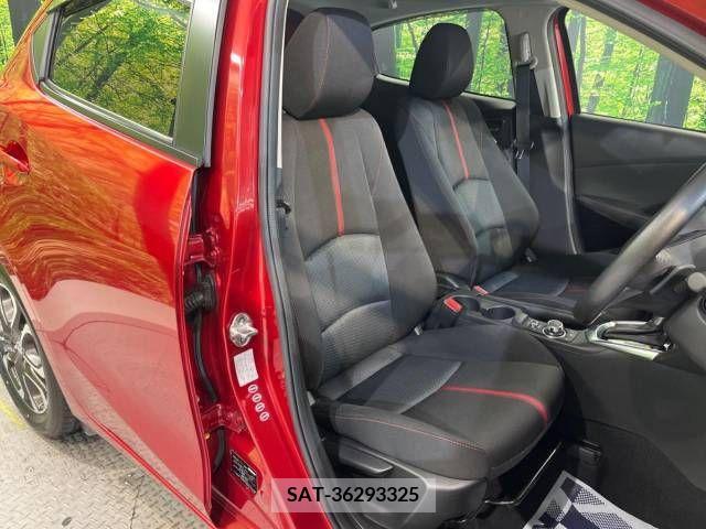 Mazda DEMIO 2014-12 267649-8
