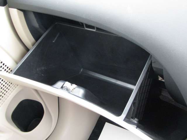 Mitsubishi COLT 2010-09 10233-17