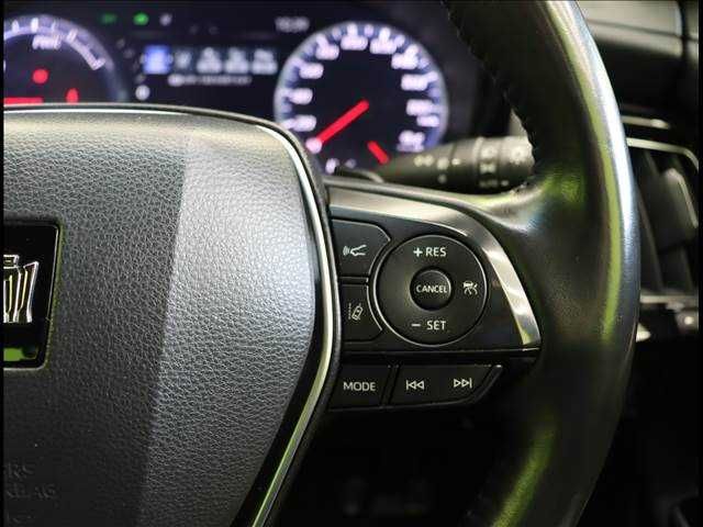 Toyota CROWN SEDAN 2020-04 182404-14