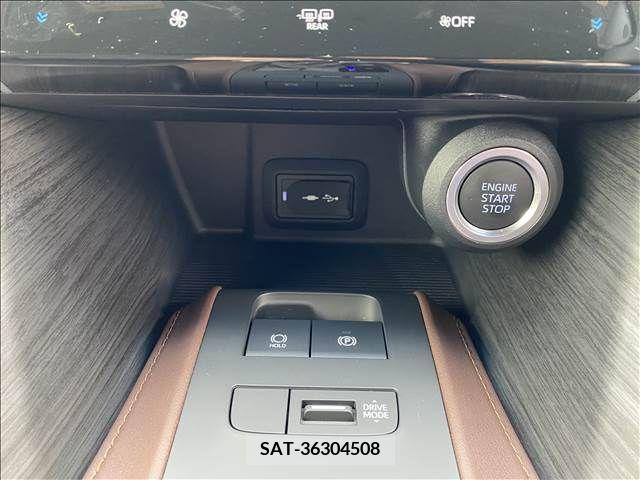Toyota HARRIER 2020-10 271032-11