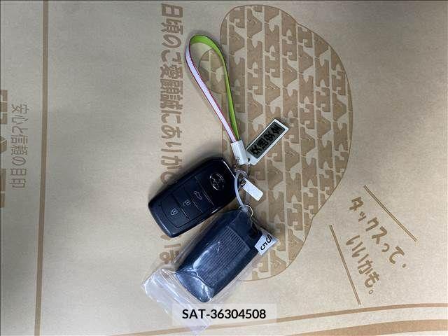 Toyota HARRIER 2020-10 271032-18