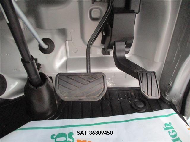Nissan CLIPPER 2019-01 226859-12