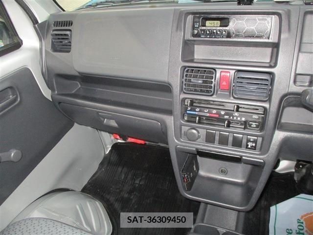 Nissan CLIPPER 2019-01 226859-10