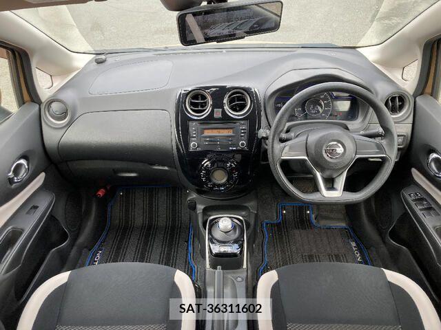 Nissan NOTE 2017-03 279937-2