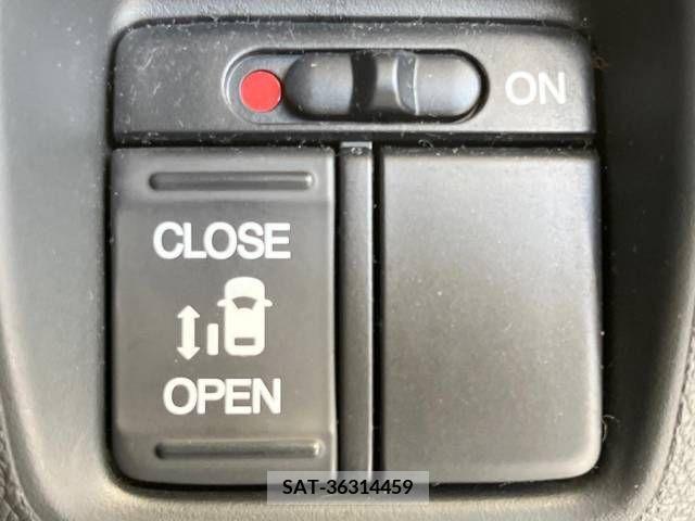 Honda N BOX 2016-02 306643-2