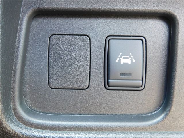 Nissan SERENA 2015-11 4340-15