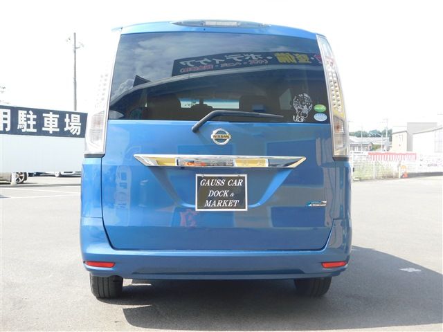 Nissan SERENA 2015-11 4340-5