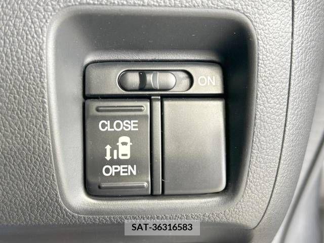 Honda N BOX CUSTOM 2013-01 328568-5