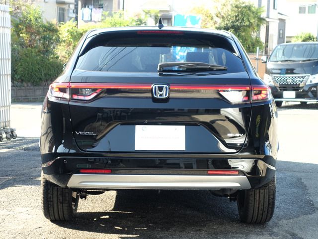 Honda VEZEL 2023-10 19504-14