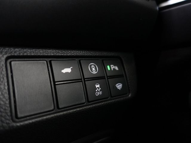 Honda VEZEL 2023-10 19504-8