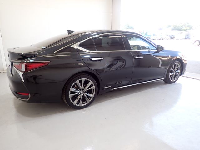 Lexus ES 2019-04 2512-4