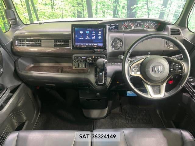 Honda N BOX 2019-10 278832-1