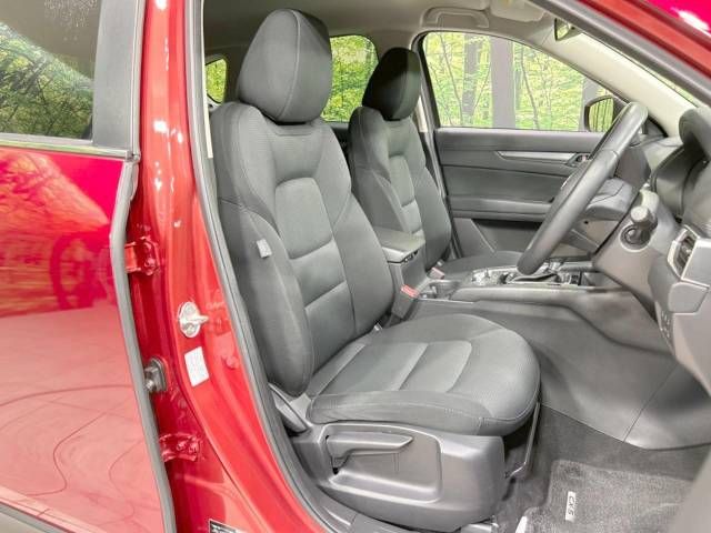 Mazda CX-5 2018-07 14110-8