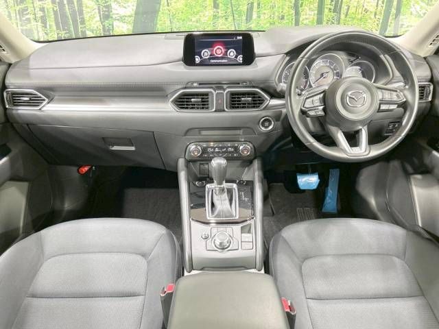 Mazda CX-5 2018-07 14110-1