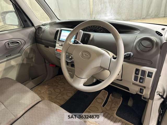 Daihatsu TANTO 2013-01 287058-8