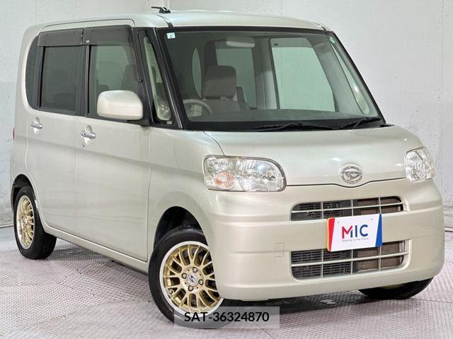 Daihatsu TANTO 2013-01 287058-0