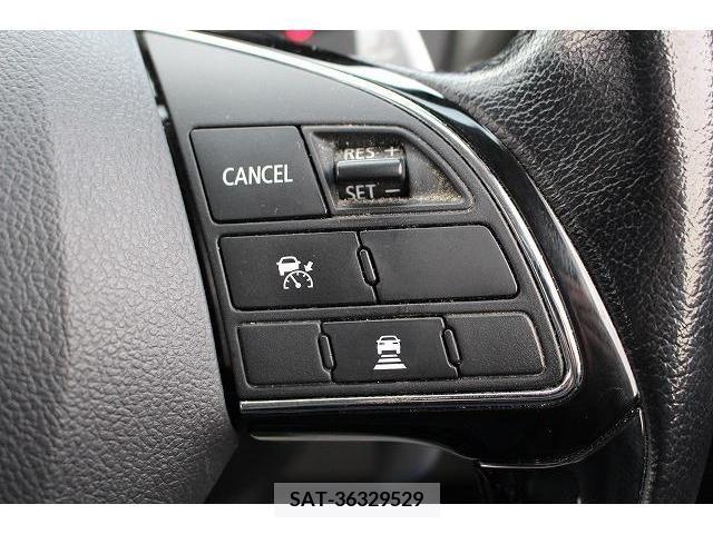 Mitsubishi OUTLANDER 2016-08 216695-2