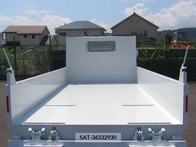 Mitsubishi CANTER 2023-01 200137-7