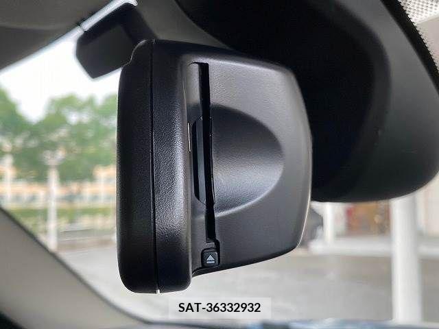 Bmw MINI 2019-01 357256-8