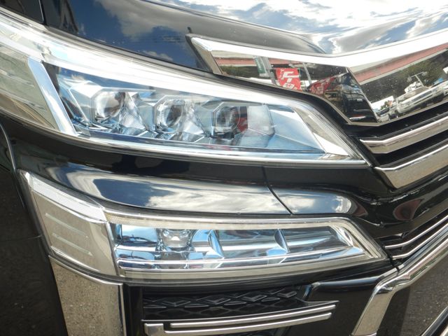 Toyota VELLFIRE 2018-02 17916-3